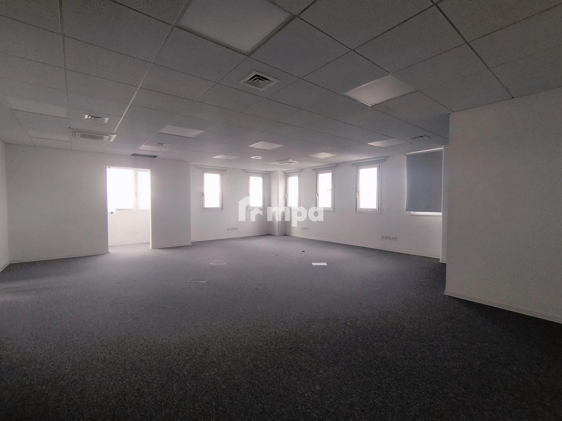 180m² Office for Rent in Nicosia District