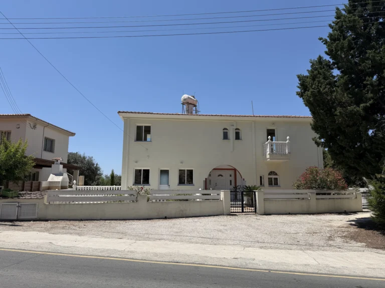 Cheap Houses and Villas for Sale Paphos up to 400000 euro