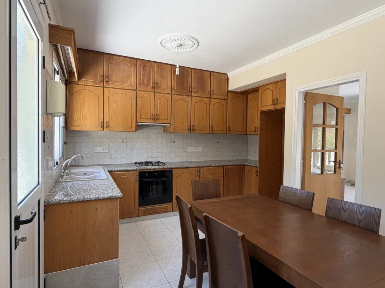 Cheap Houses and Villas for Sale Paphos up to 400000 euro