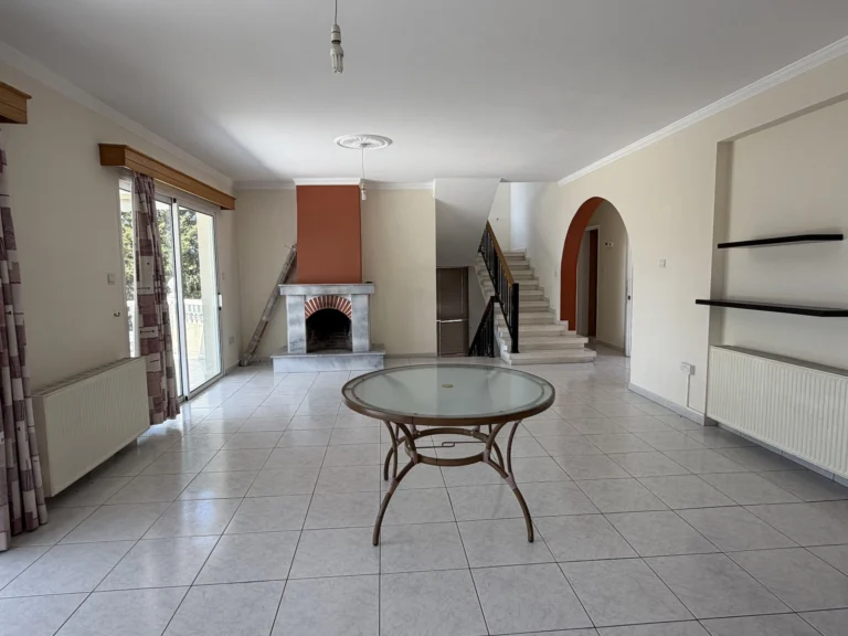 Cheap Houses and Villas for Sale Paphos up to 400000 euro