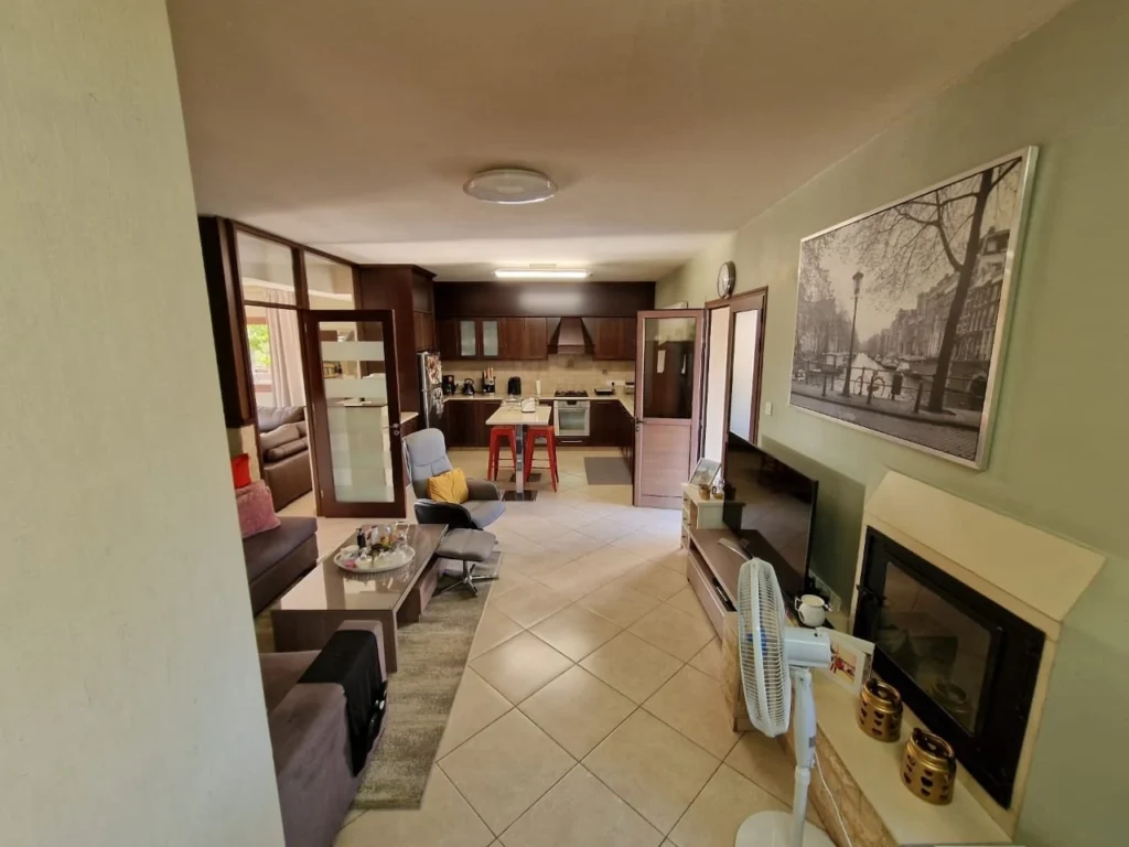 3 Bedroom House for Sale in Paramytha, Limassol District