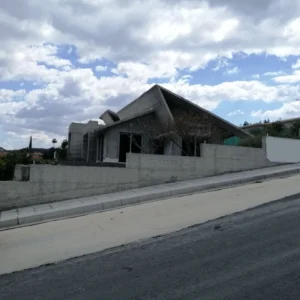 3 Bedroom House for Sale in Foinikaria, Limassol District