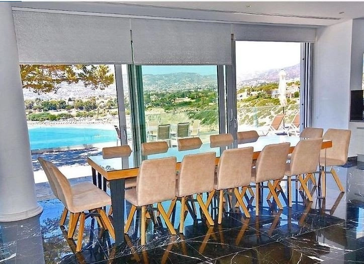6+ Bedroom House for Sale in Coral Bay, Paphos District