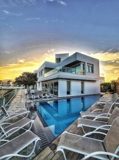 6+ Bedroom House for Sale in Coral Bay, Paphos District