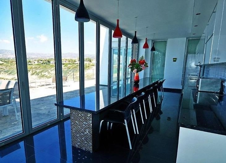 6+ Bedroom House for Sale in Coral Bay, Paphos District
