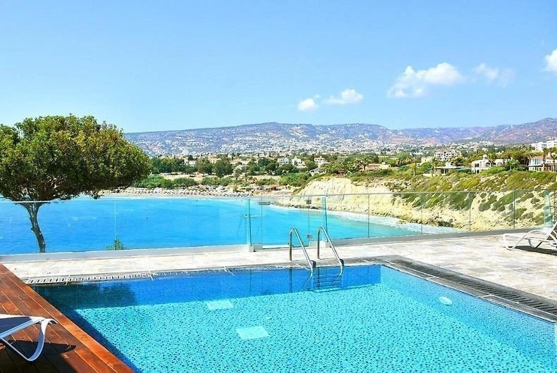 6+ Bedroom House for Sale in Coral Bay, Paphos District