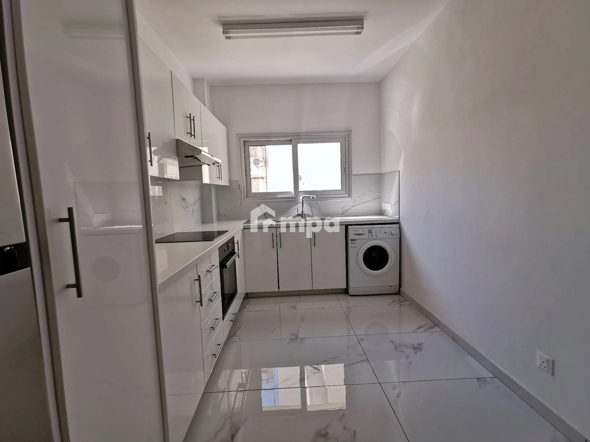 3 Bedroom Apartment for Rent in Agioi Omologites, Nicosia District