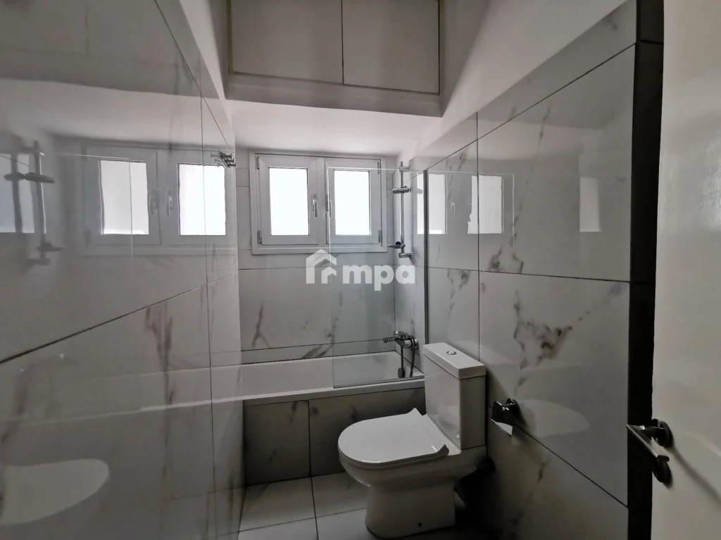 3 Bedroom Apartment for Rent in Agioi Omologites, Nicosia District