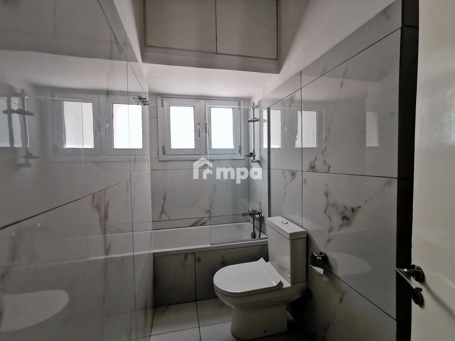 3 Bedroom Apartment for Rent in Agioi Omologites, Nicosia District