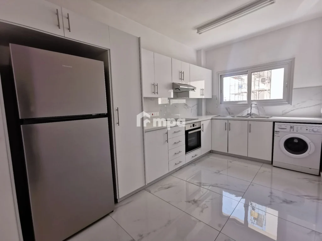 3 Bedroom Apartment for Rent in Agioi Omologites, Nicosia District