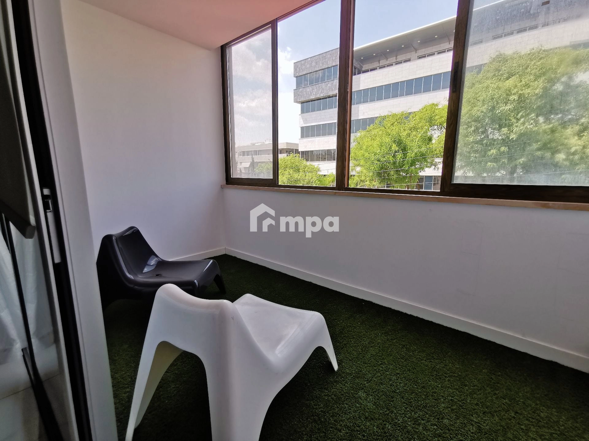 3 Bedroom Apartment for Rent in Agioi Omologites, Nicosia District