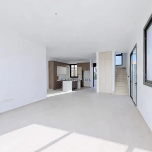 4 Bedroom House for Sale in Dromolaxia, Larnaca District