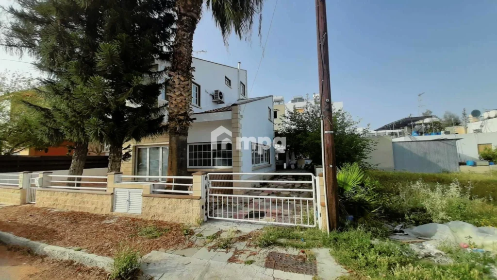 3 Bedroom House for Rent in Strovolos, Nicosia District