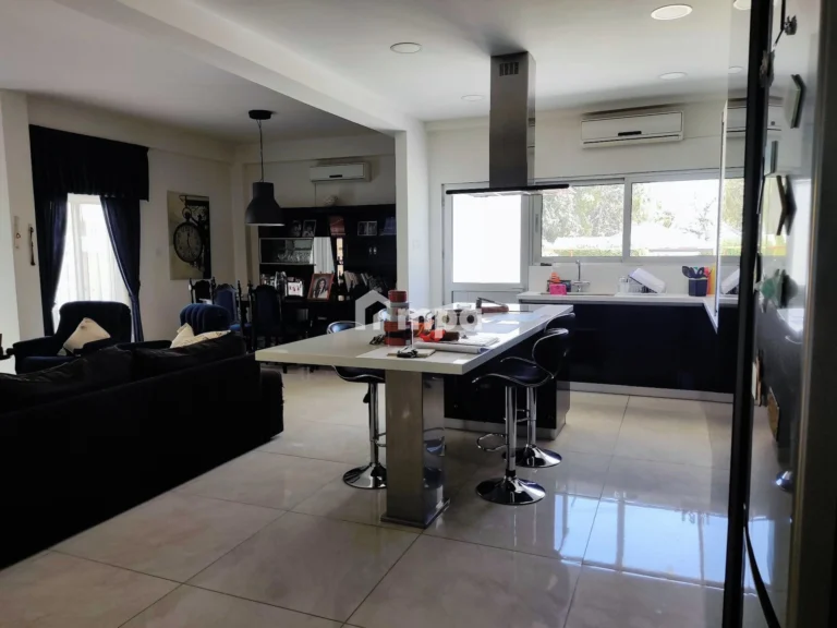 Cheap Houses and Villas for Sale Nicosia up to 400000 euro
