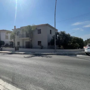 4 Bedroom House for Rent in Armou, Paphos District