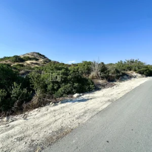 2,929m² Plot for Sale in Agios Tychonas, Limassol District