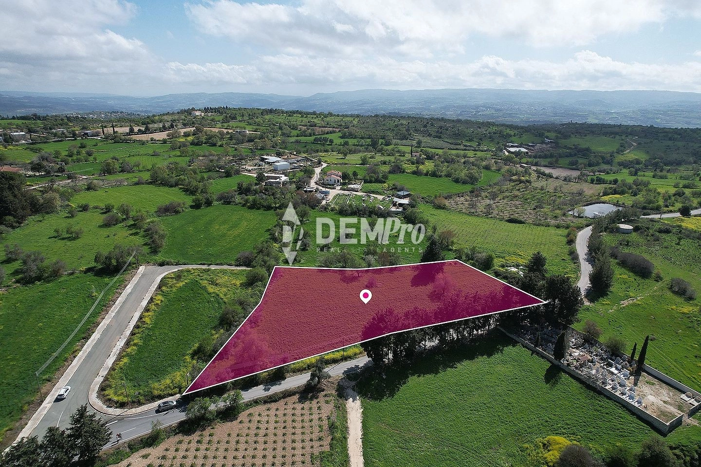 6,857m² Plot for Sale in Fyti, Paphos District