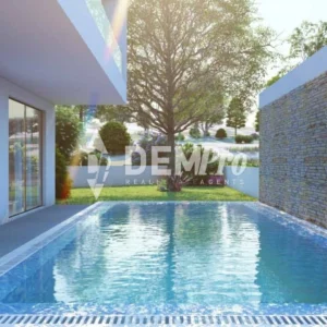3 Bedroom House for Sale in Chlorakas, Paphos District