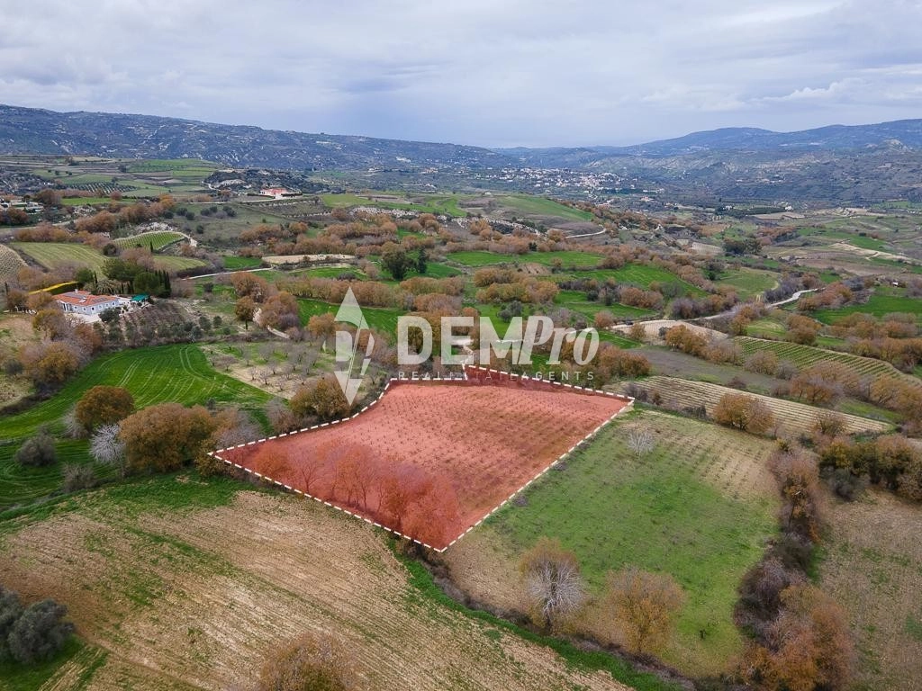 5,184m² Plot for Sale in Paphos District