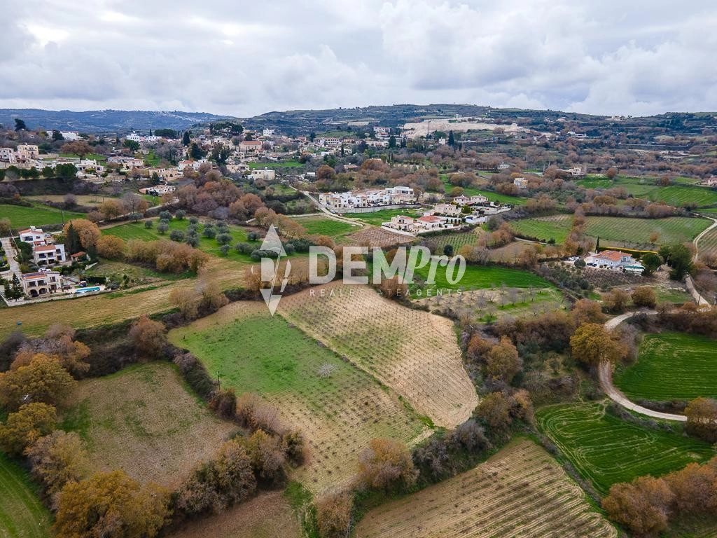 5,184m² Plot for Sale in Paphos District