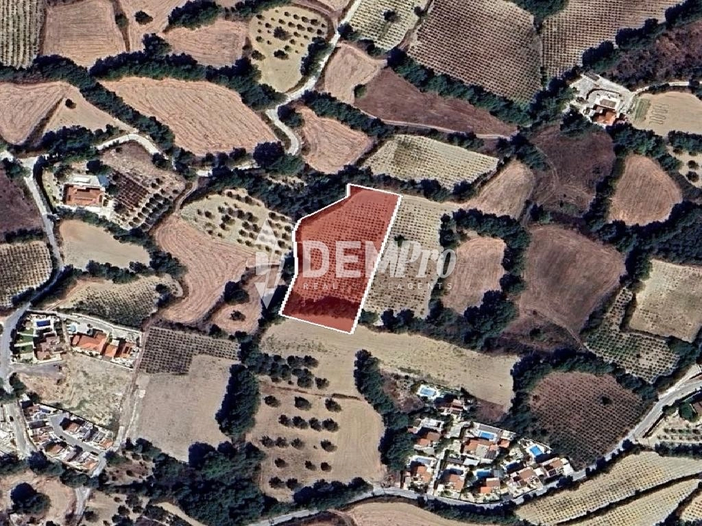 5,184m² Plot for Sale in Paphos District