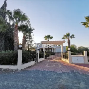 4 Bedroom House for Rent in Strovolos, Nicosia District