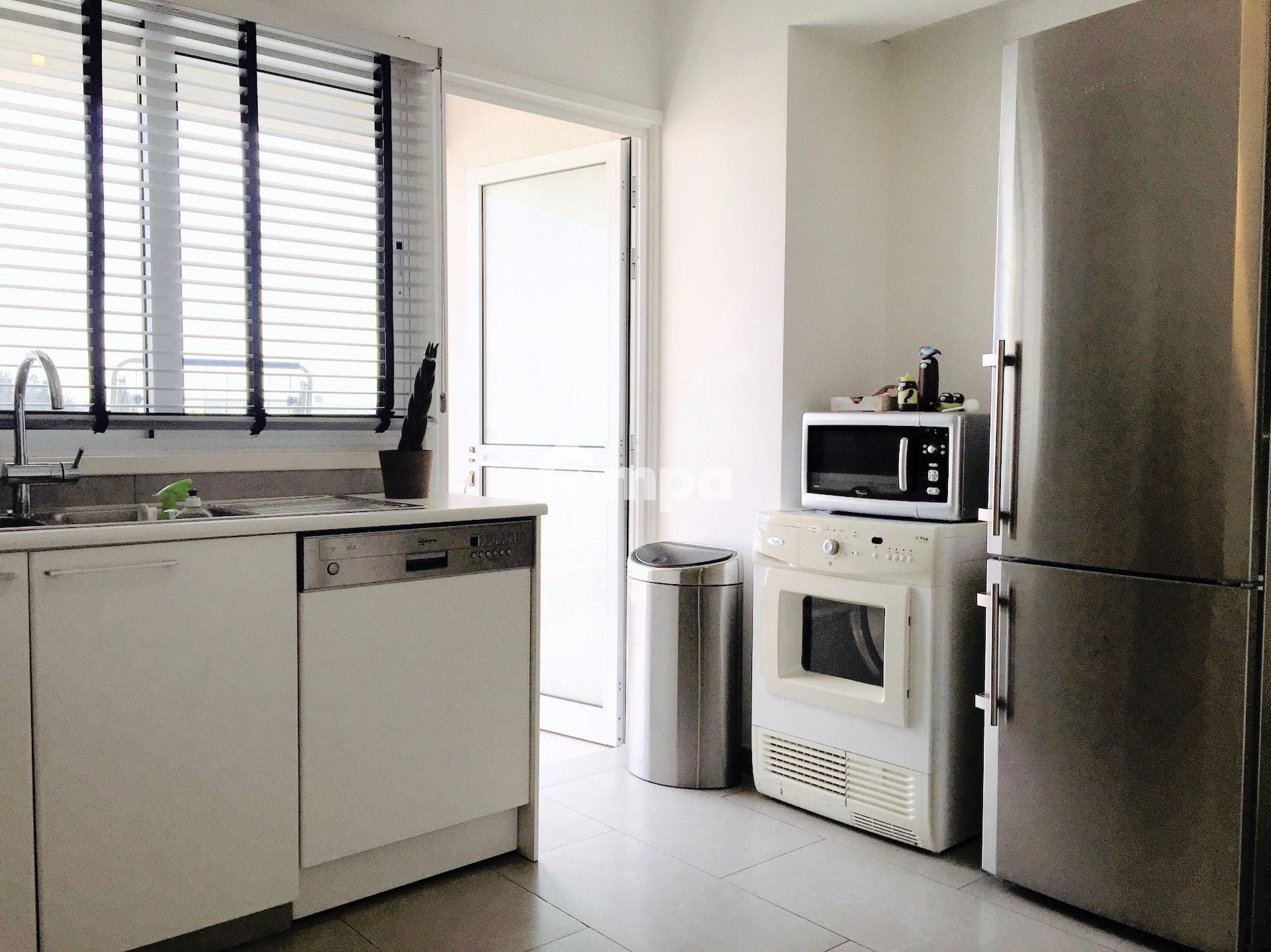 3 Bedroom Apartment for Rent in Strovolos, Nicosia District