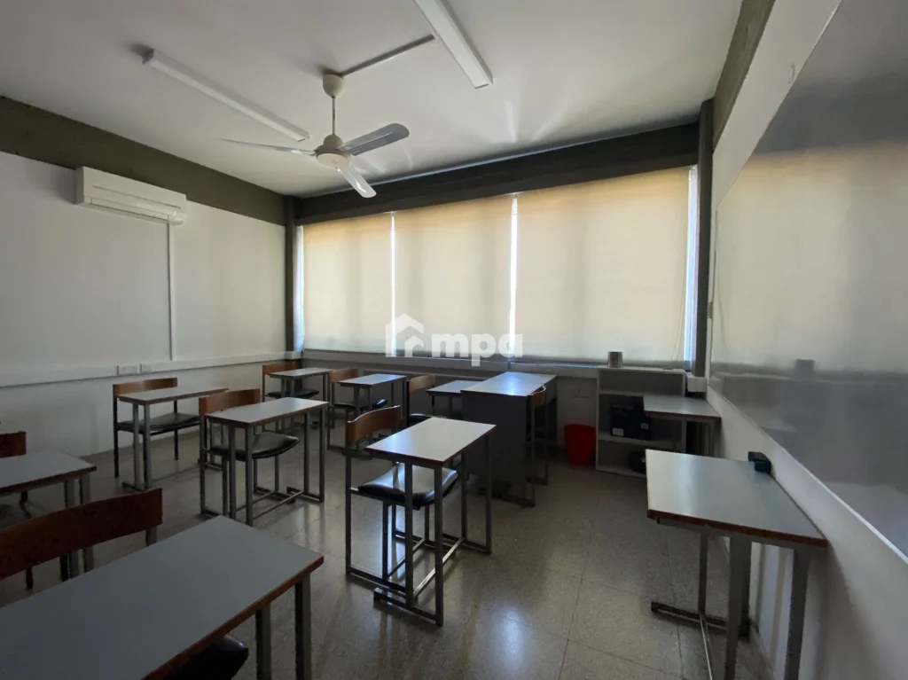 626m² Building for Rent in Nicosia District