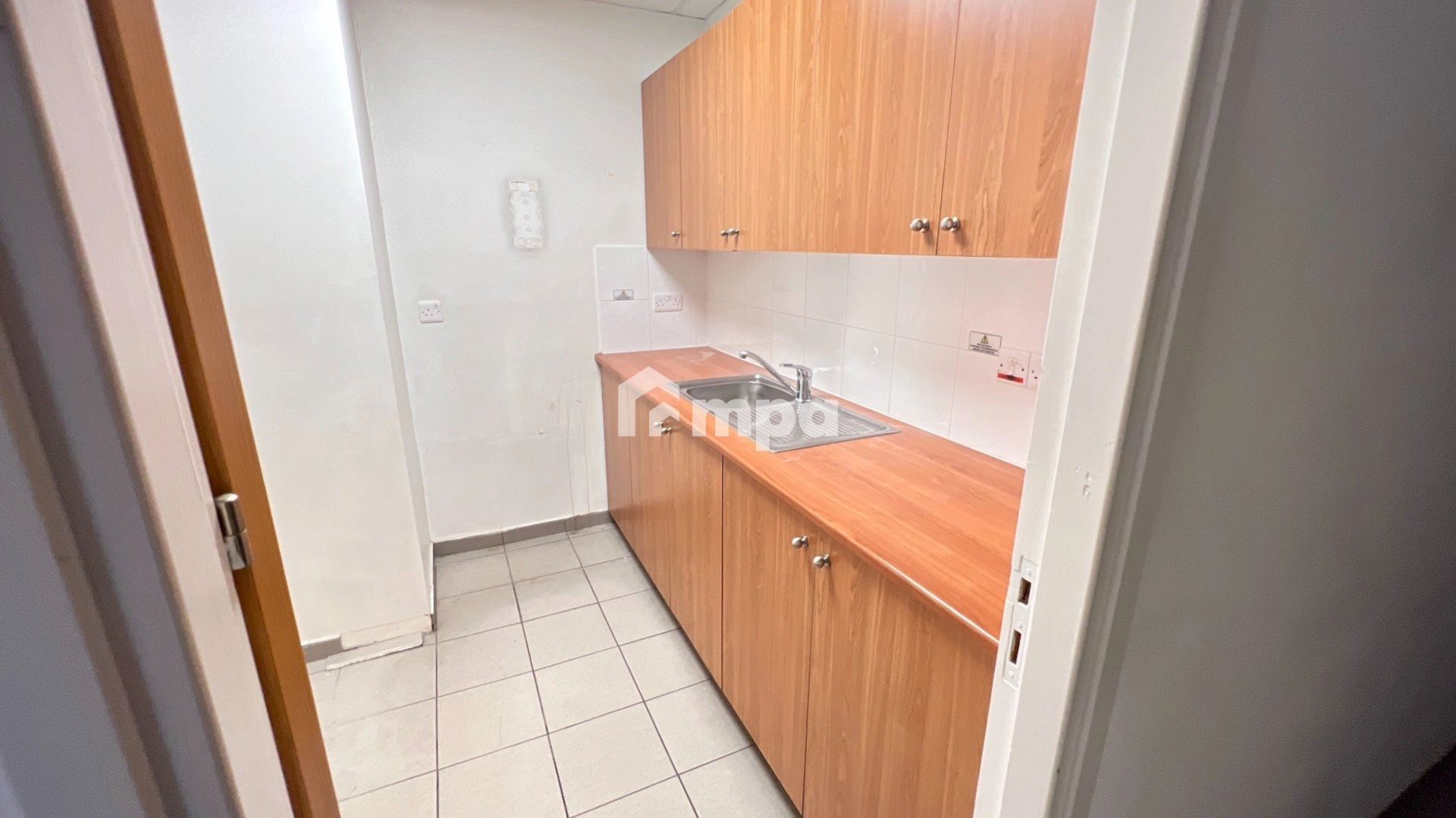 315m² Office for Rent in Aglantzia, Nicosia District