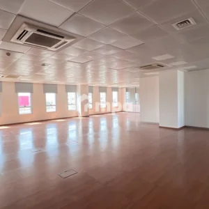 Γραφείο 315m² προς ενοικίαση στην Αγλαντζιά, Επαρχία Λευκωσίας