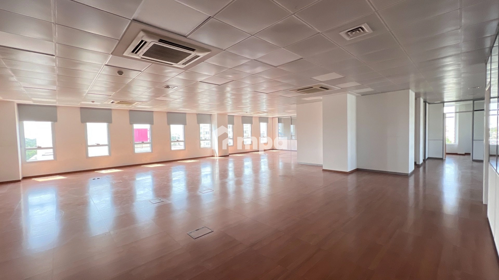 315m² Office for Rent in Aglantzia, Nicosia District