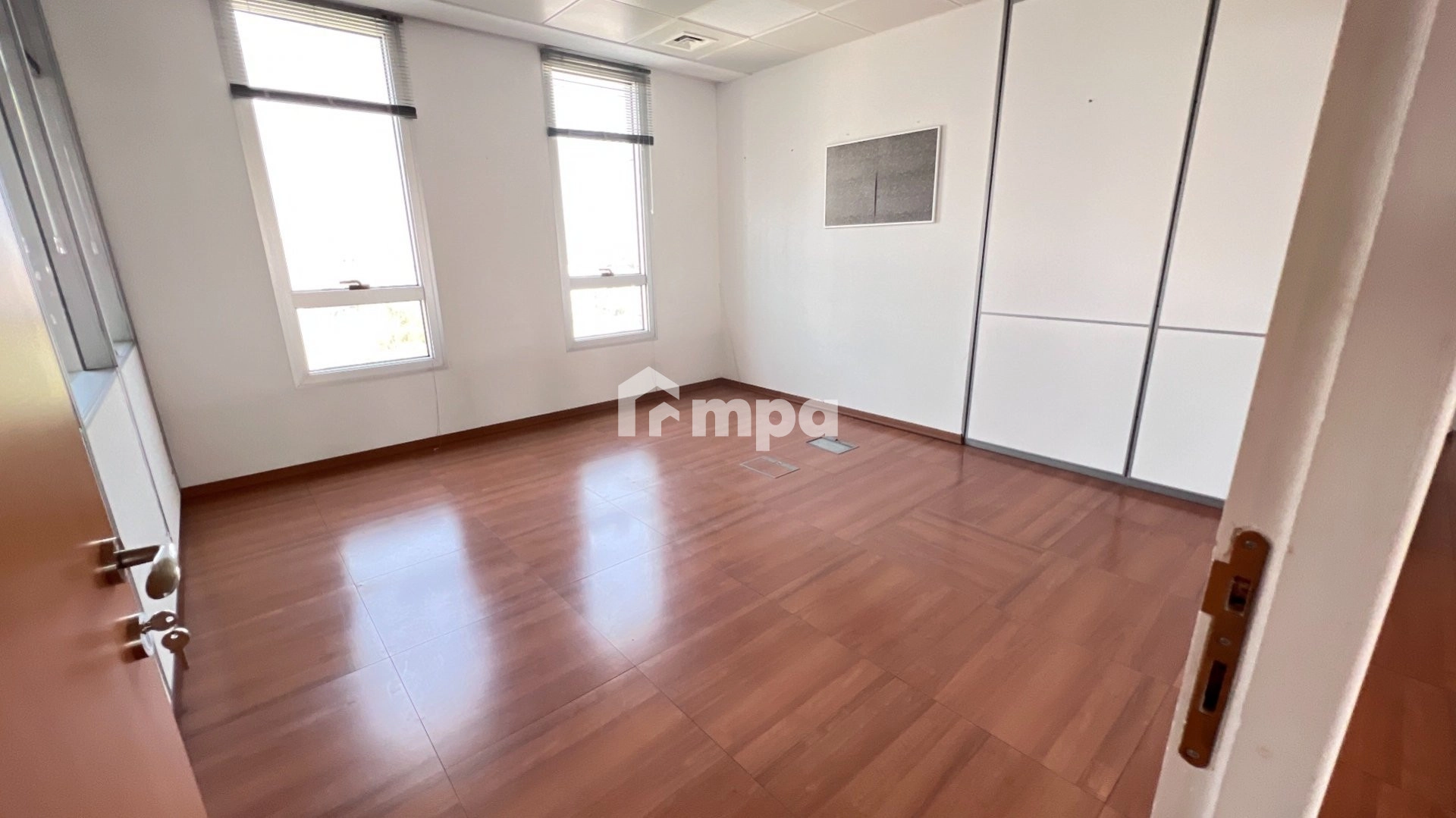 315m² Office for Rent in Aglantzia, Nicosia District