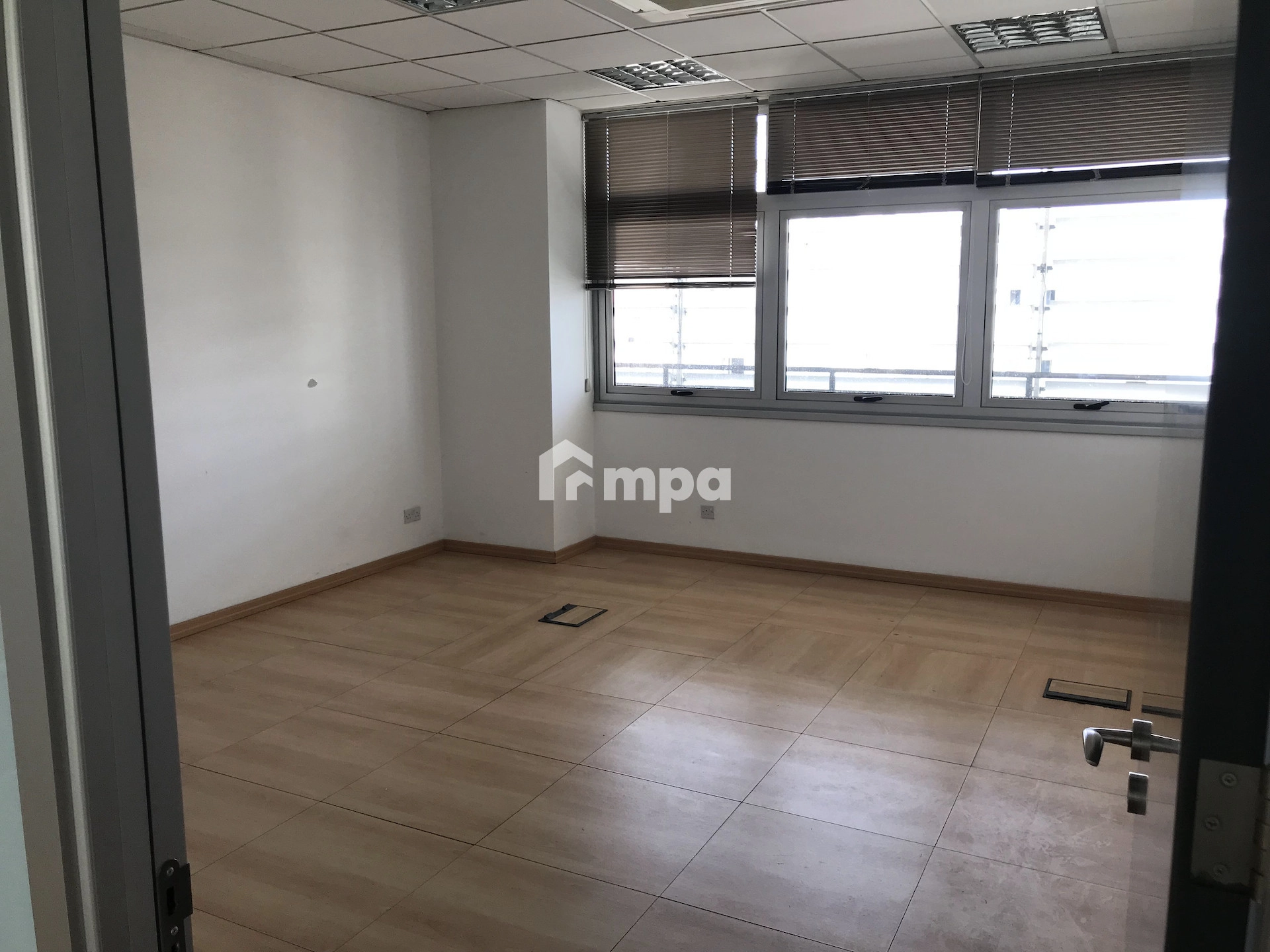 264m² Office for Rent in Nicosia District