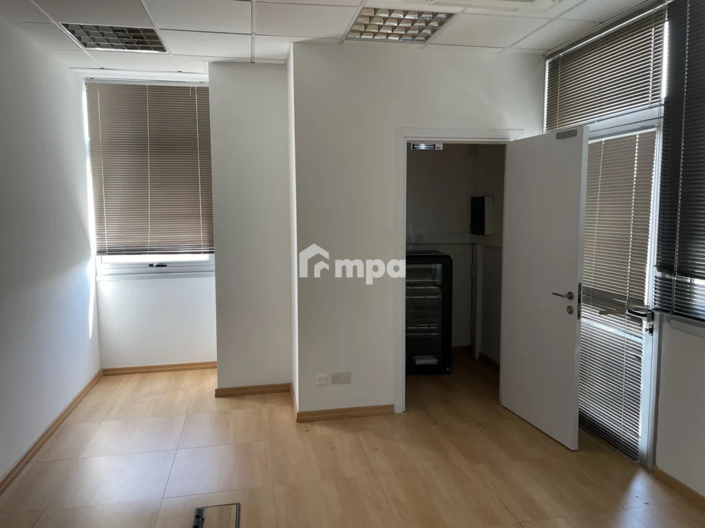 264m² Office for Rent in Nicosia District