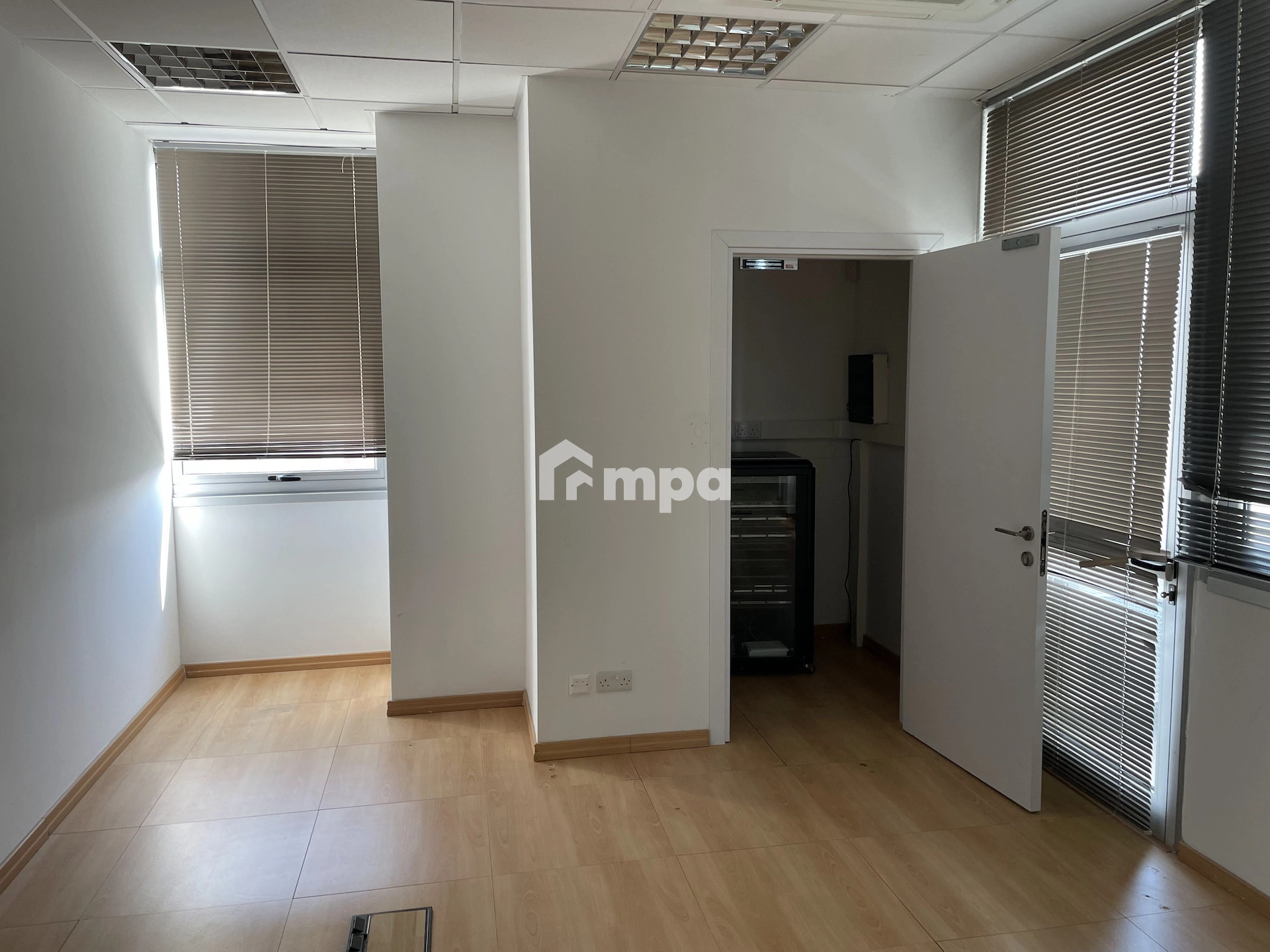 264m² Office for Rent in Nicosia District