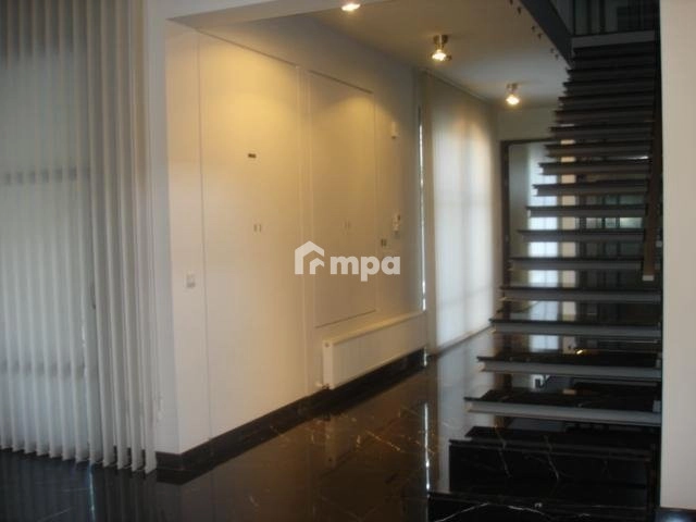4 Bedroom House for Sale in Lakatamia, Nicosia District