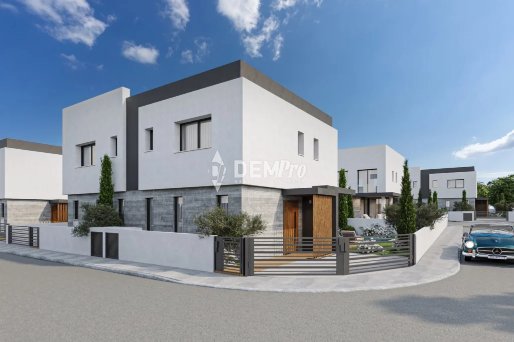 3 Bedroom House for Sale in Kato Paphos