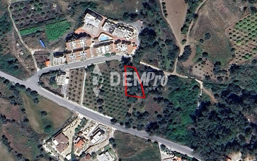 844m² Plot for Sale in Argaka, Paphos District