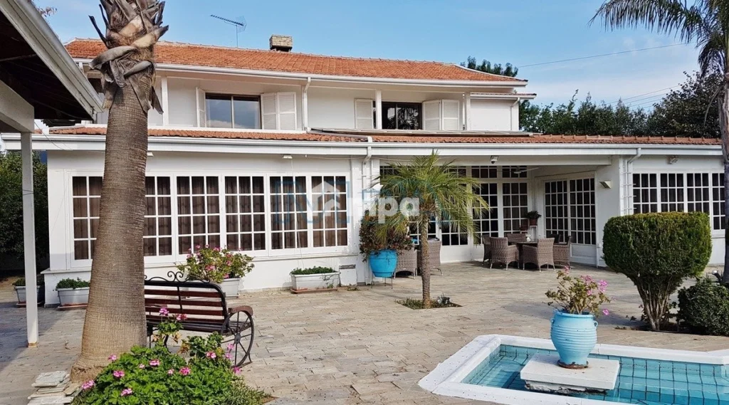 5 Bedroom House for Sale in Nicosia – Agios Andreas