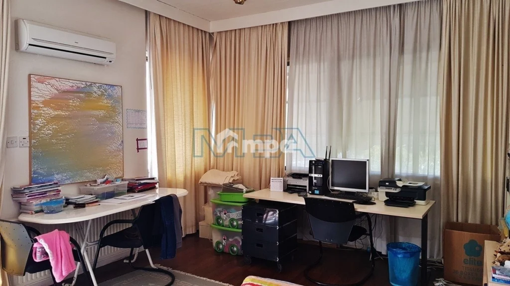5 Bedroom House for Sale in Nicosia – Agios Andreas