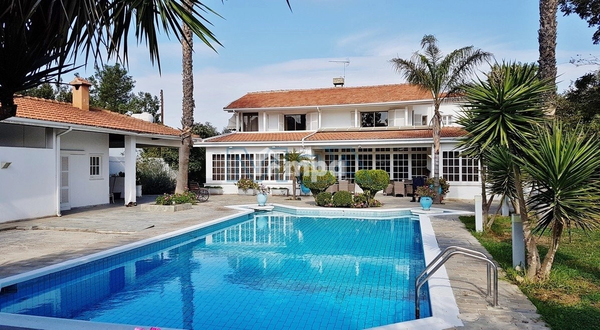 5 Bedroom House for Sale in Nicosia – Agios Andreas
