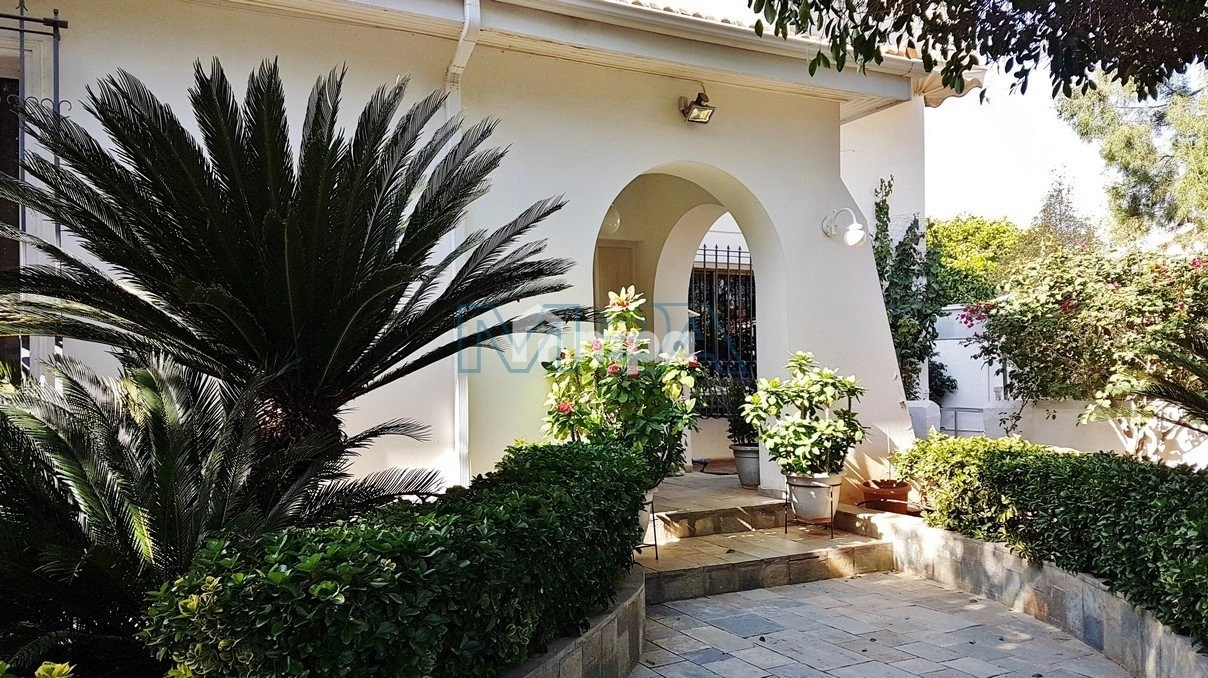 5 Bedroom House for Sale in Nicosia – Agios Andreas