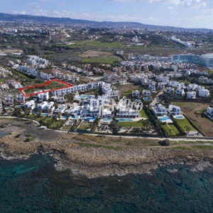 5 Bedroom House for Sale in Chlorakas, Paphos District