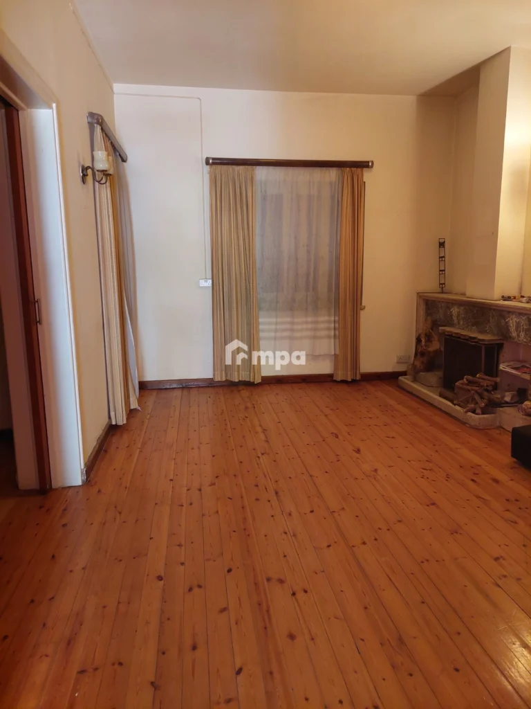 4 Bedroom House for Sale in Agioi Omologites, Nicosia District