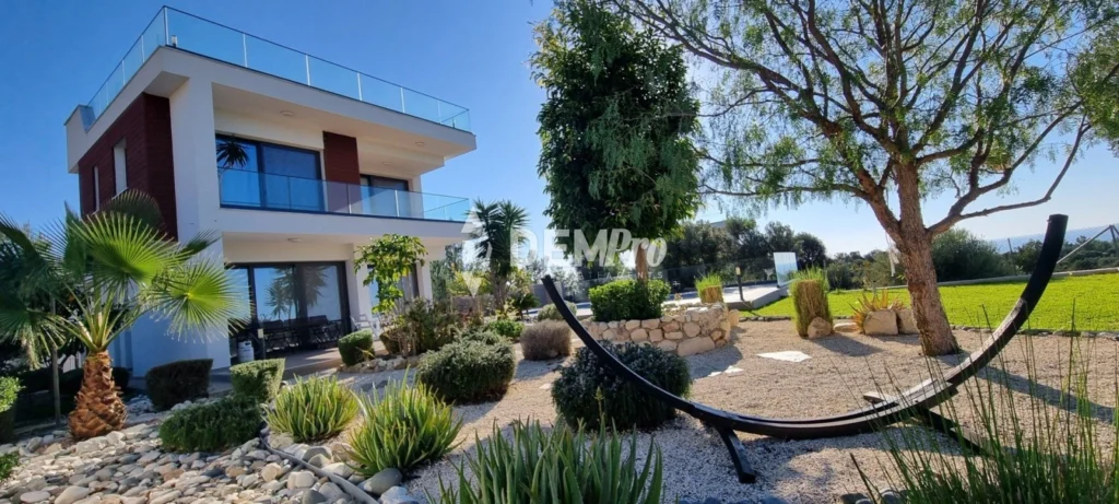 5 Bedroom House for Sale in Paphos District
