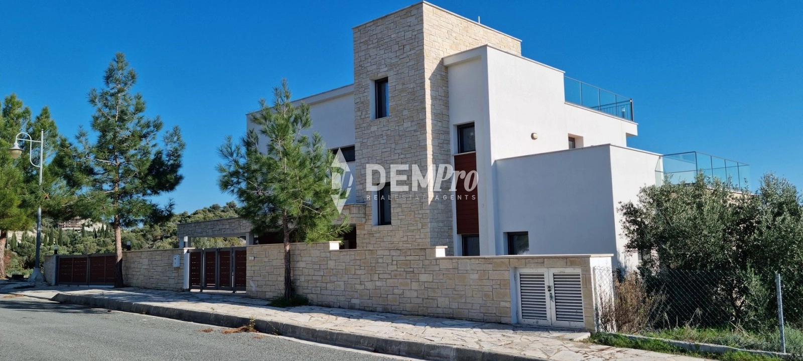 5 Bedroom House for Sale in Paphos District