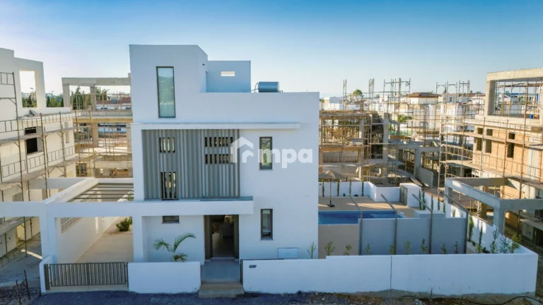 Cheap Houses and Villas for Sale Famagusta up to 600000 euro