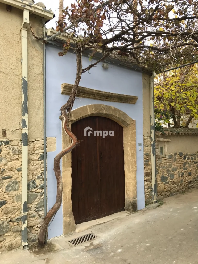 Cheap Houses and Villas for Sale Nicosia up to 800000 euro