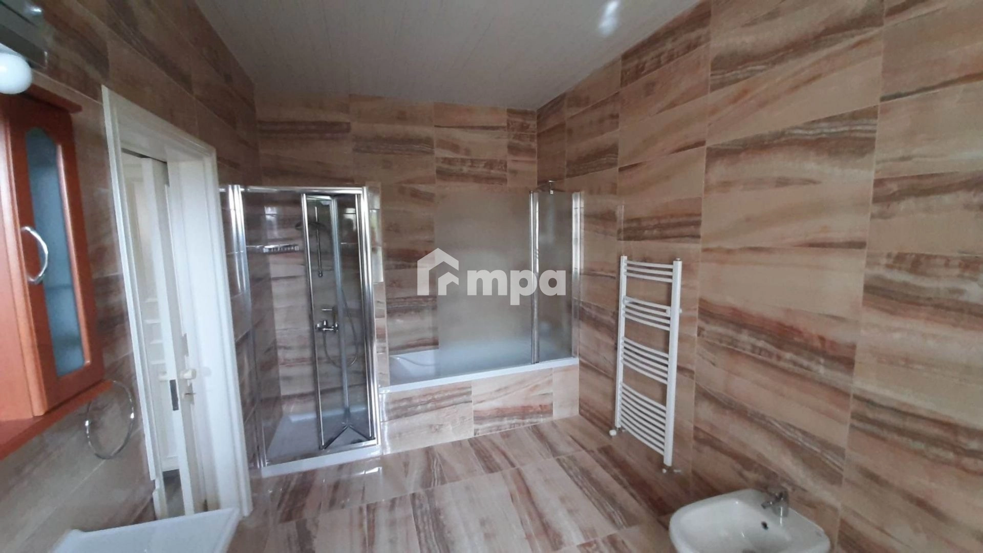 6+ Bedroom House for Sale in Latsia, Nicosia District