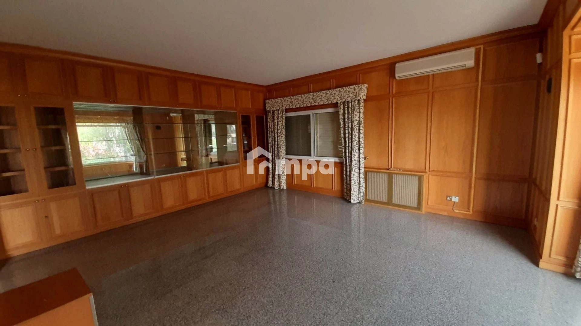 6+ Bedroom House for Sale in Latsia, Nicosia District